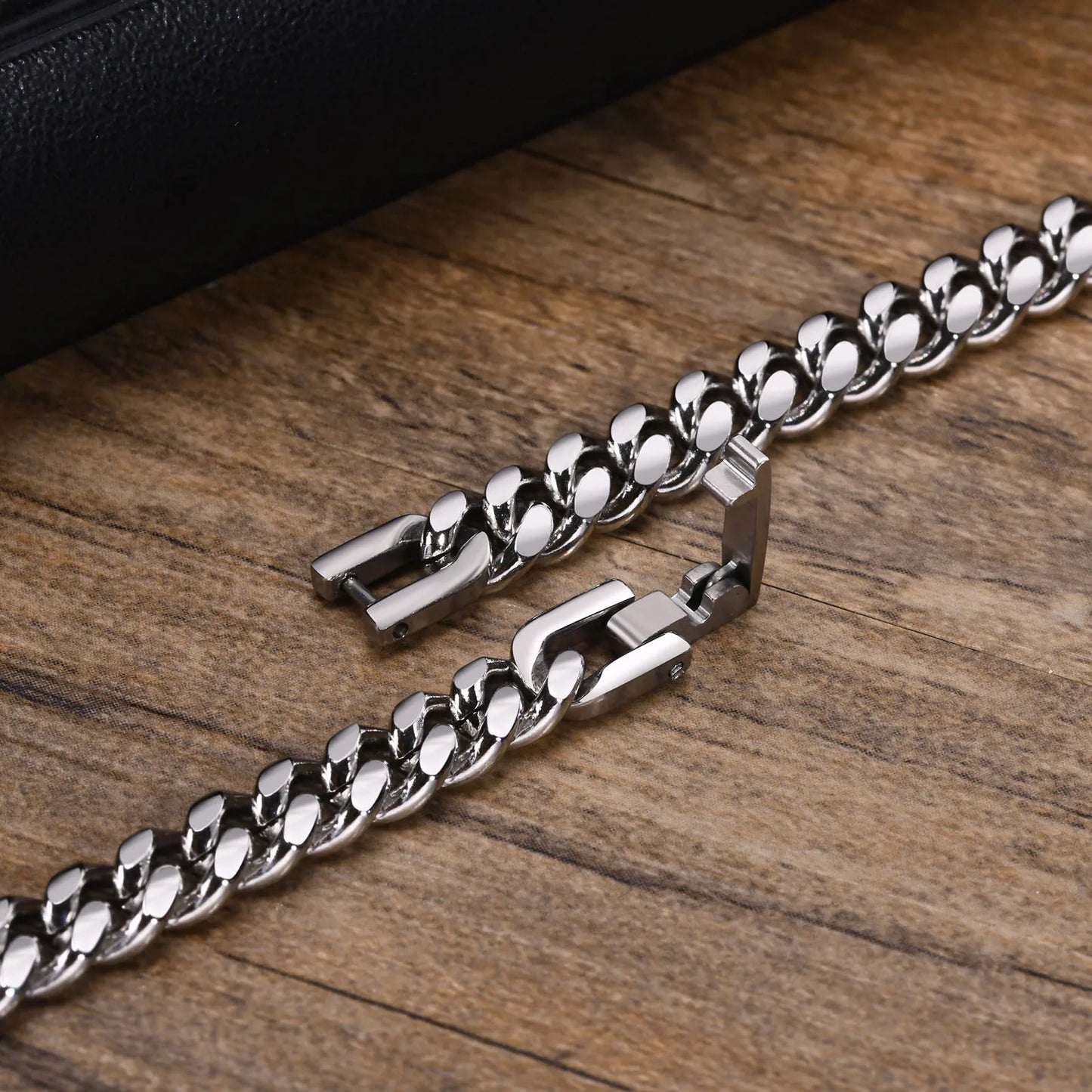 6-12MM Cuban Chain Mens Bracelet,Waterproof